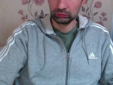 Leo_1617 live sex cam