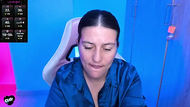 Saskyaa's cam snapshot