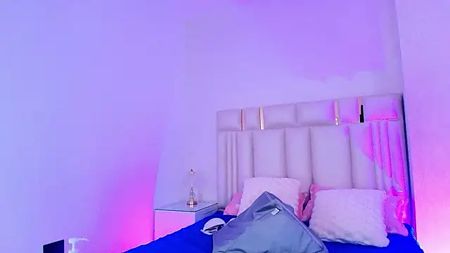 alanarose18 live sex cam