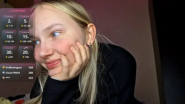 KarinRobertson live sex cam