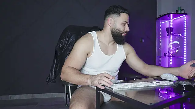 mattmasterss live sex cam