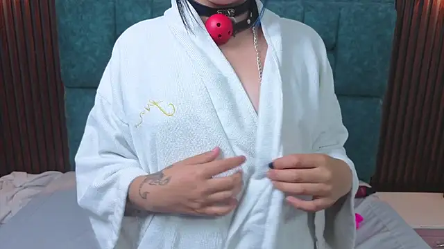 OliviaBonnie's cam snapshot