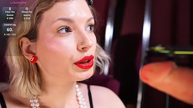 VinylKiss's cam snapshot