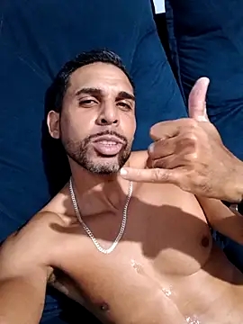 Gato20026 live sex cam