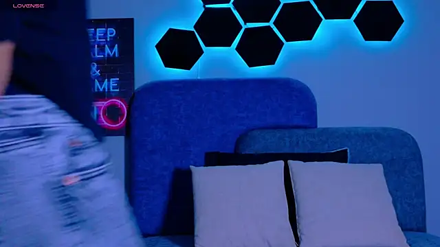 AxelBlaze_ live sex cam