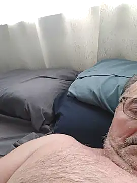 Kissmyfeetnow live sex cam