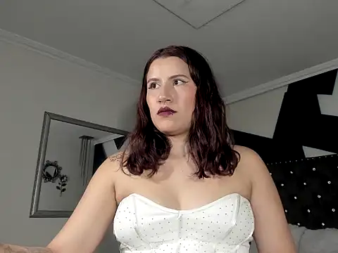 sara_gray__'s cam snapshot