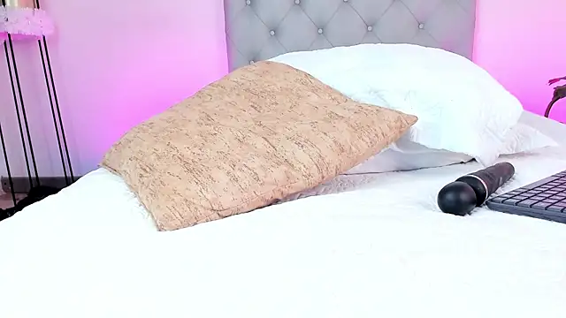 MartinnaGreco's cam snapshot