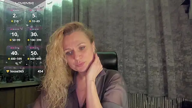 LanaLight_x's cam snapshot