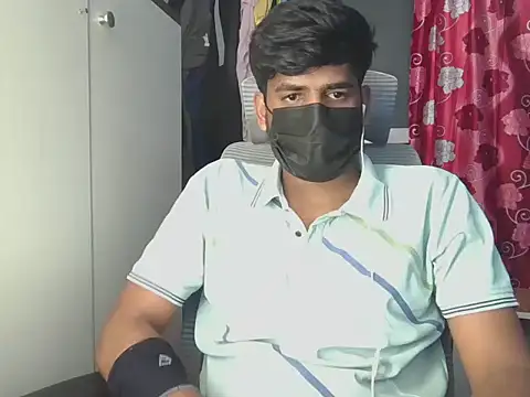 GreekCulture_Guy's cam snapshot