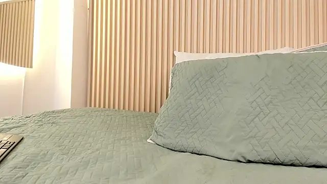 daiana_curly's cam snapshot