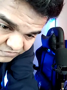 perversus12's cam snapshot