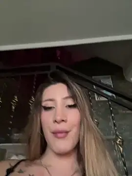 bunny_bicht live sex cam