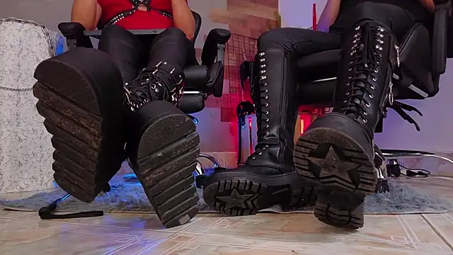 AngeloandEdward's cam snapshot