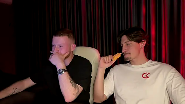 Adam_ice's cam snapshot