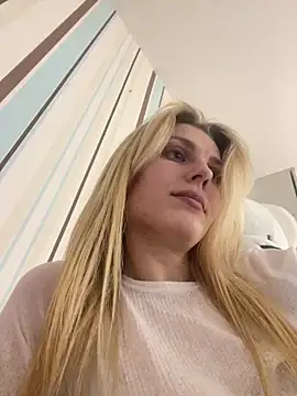 My_Hotgirl's cam snapshot