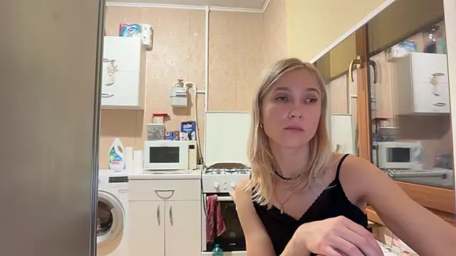 AngelJeni's cam snapshot