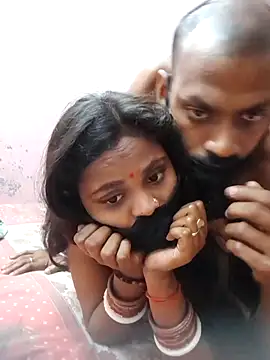 Hot_couple493's cam snapshot