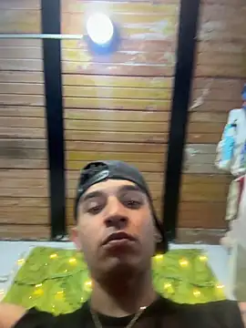 Angel_latinboy live sex cam