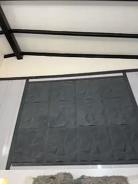 luci_butterfly's cam snapshot