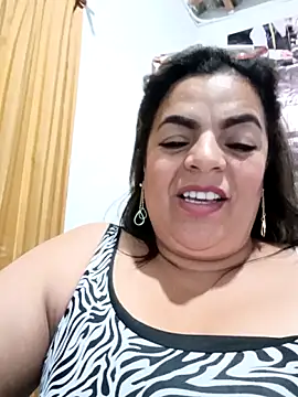 Mia-Glow's cam snapshot