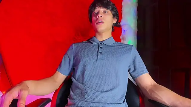 LilOwen_'s cam snapshot