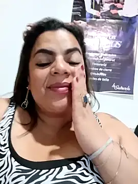 Mia-Glow's cam snapshot