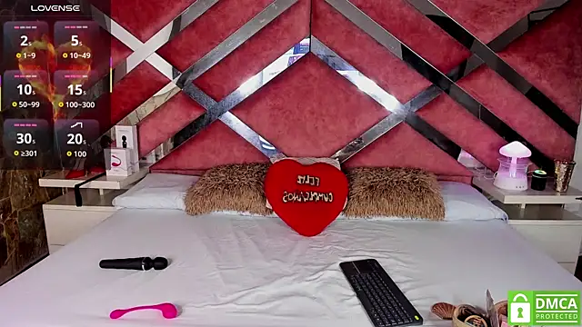 Lily_Queen30's cam snapshot