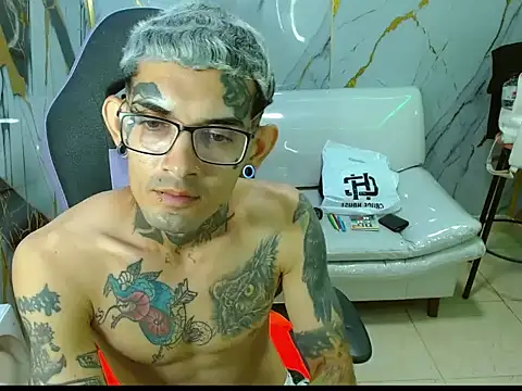 Boy_tatto77's cam snapshot