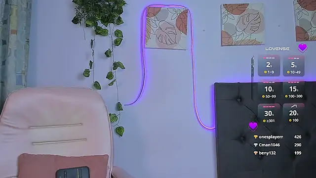 Quiinn_bx's cam snapshot