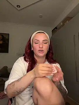 OliviaaFischer live sex cam