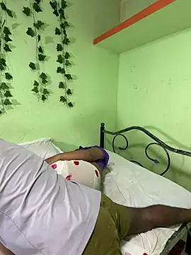 Bangalore_Chennai_Couple's cam snapshot