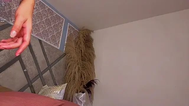 danna_peters's cam snapshot