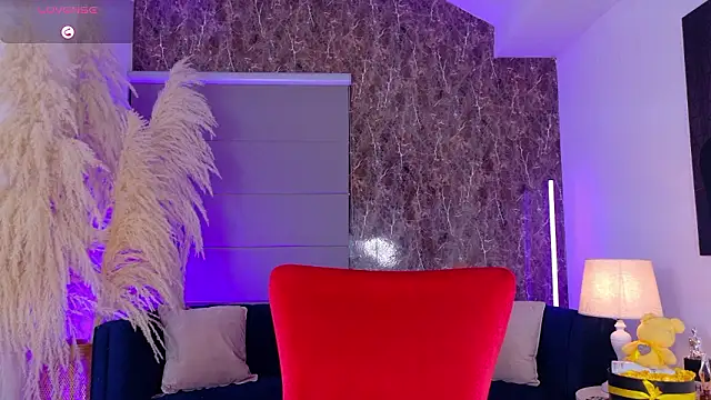 Celestemilan live sex cam