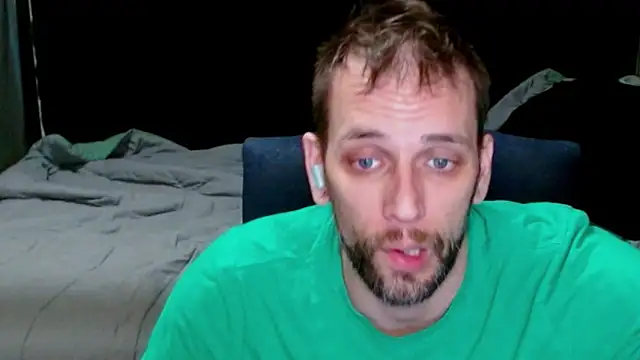 cguffey2284's cam snapshot