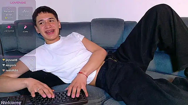 Twink_daren live sex cam