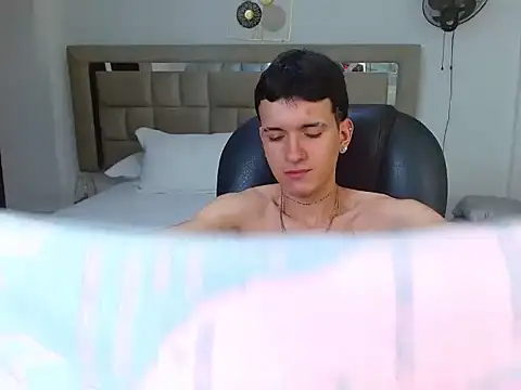 eroboyxox's cam snapshot