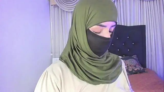 Uzra_hayed live sex cam