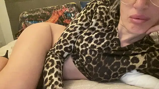 casalinga88 live sex cam