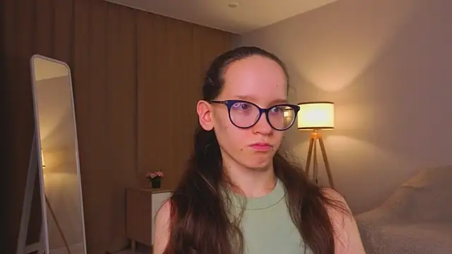 BettyBrowni live sex cam