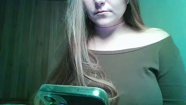 Evasapples's cam snapshot