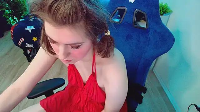 CranberryHot's cam snapshot