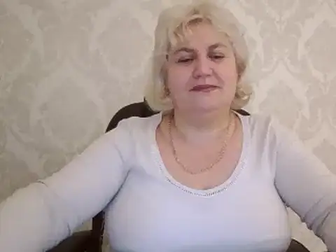 AngelaFamez's cam snapshot