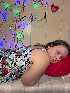 TheFishWife's cam snapshot