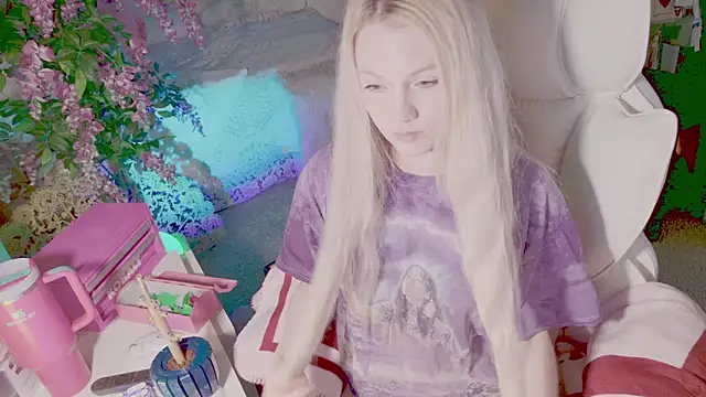 Talulaa's cam snapshot