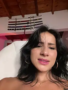 Ale_Lewis's cam snapshot