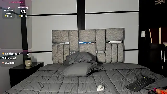 AmbarBrownn_'s cam snapshot