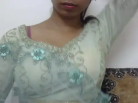 MIS_SONIYA's cam snapshot