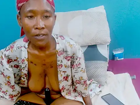 QueenYc's cam snapshot