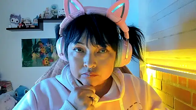 Shaddycute_'s cam snapshot